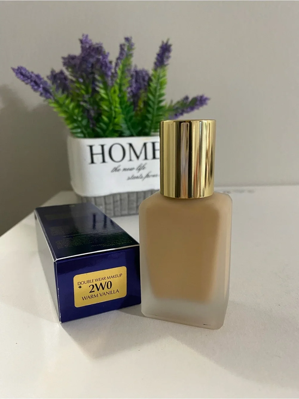2W0 Warm Vanilla, Estee Lauder Double Wear Foundation, 1 OZ, Original Formula